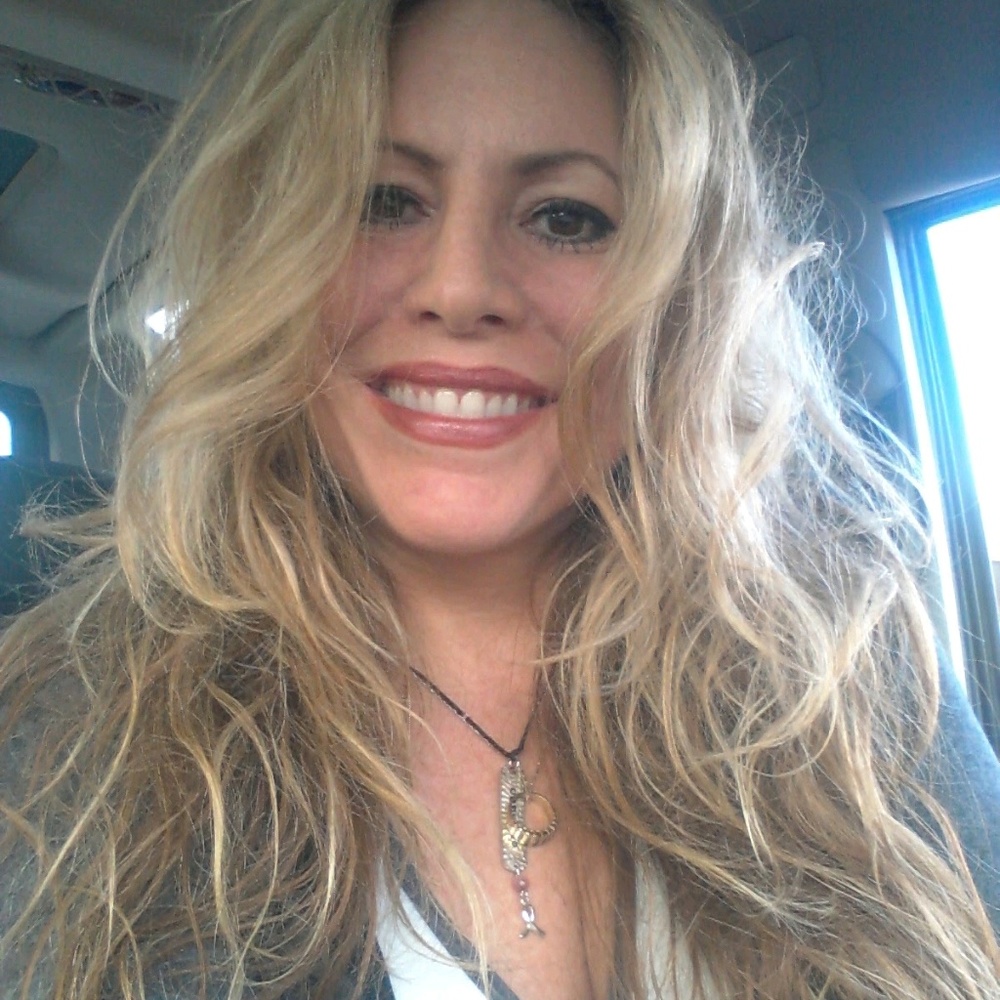 Meet your Posher, Leanna